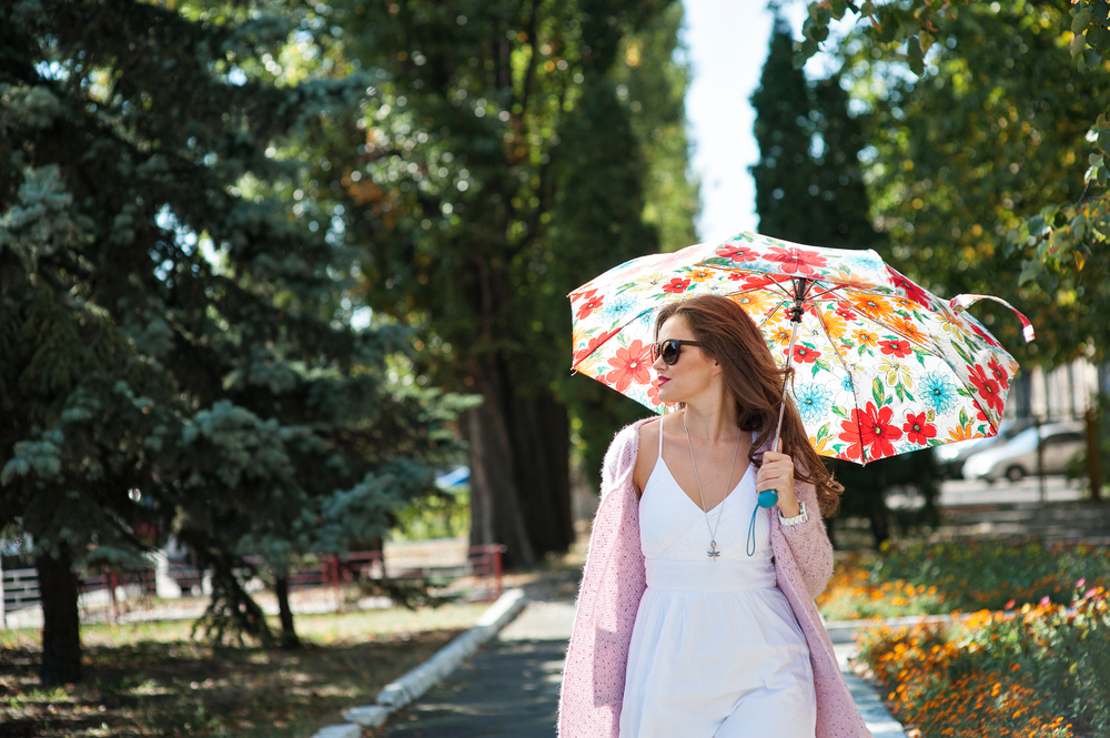 母の日のプレゼントに人気のおしゃれな日傘 おすすめブランドランキング2022 | ベストプレゼントガイド