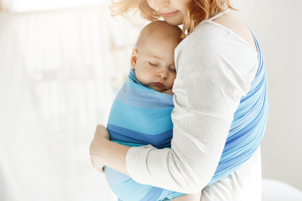 Ini Dia Rekomendasi Gendongan Bayi di Bawah Rp 100 Ribu! (2020)