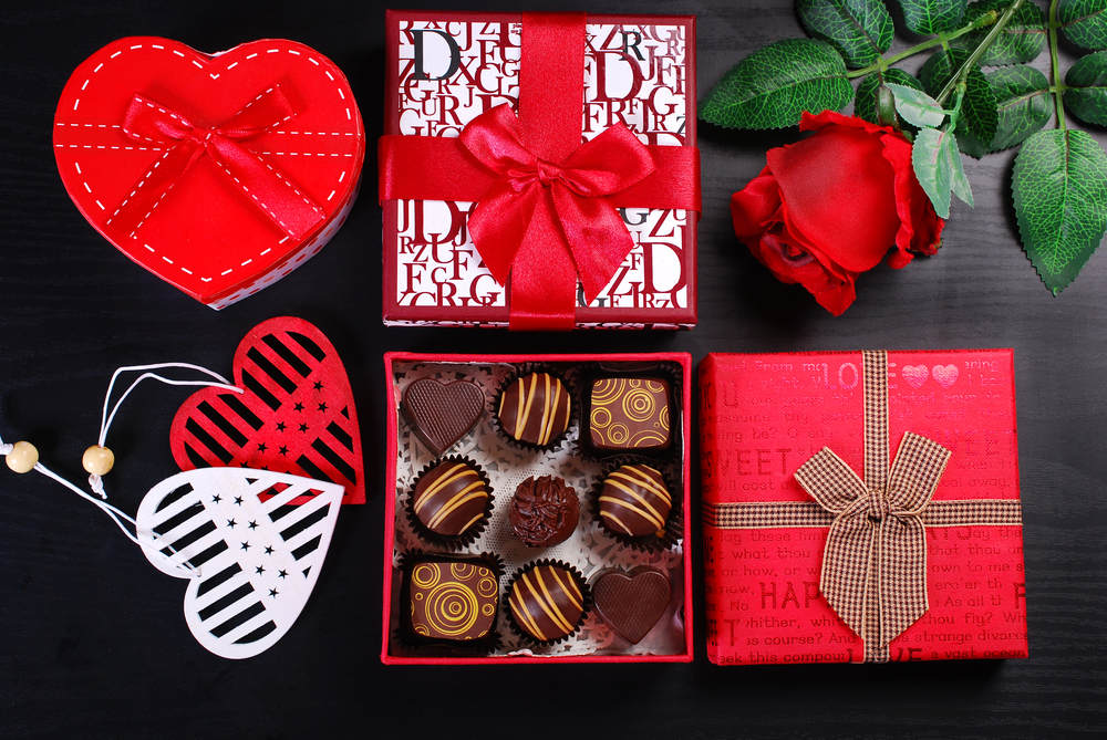 gift-your-sweet-tooth-friend-these-chocolate-treats-2019-the-best