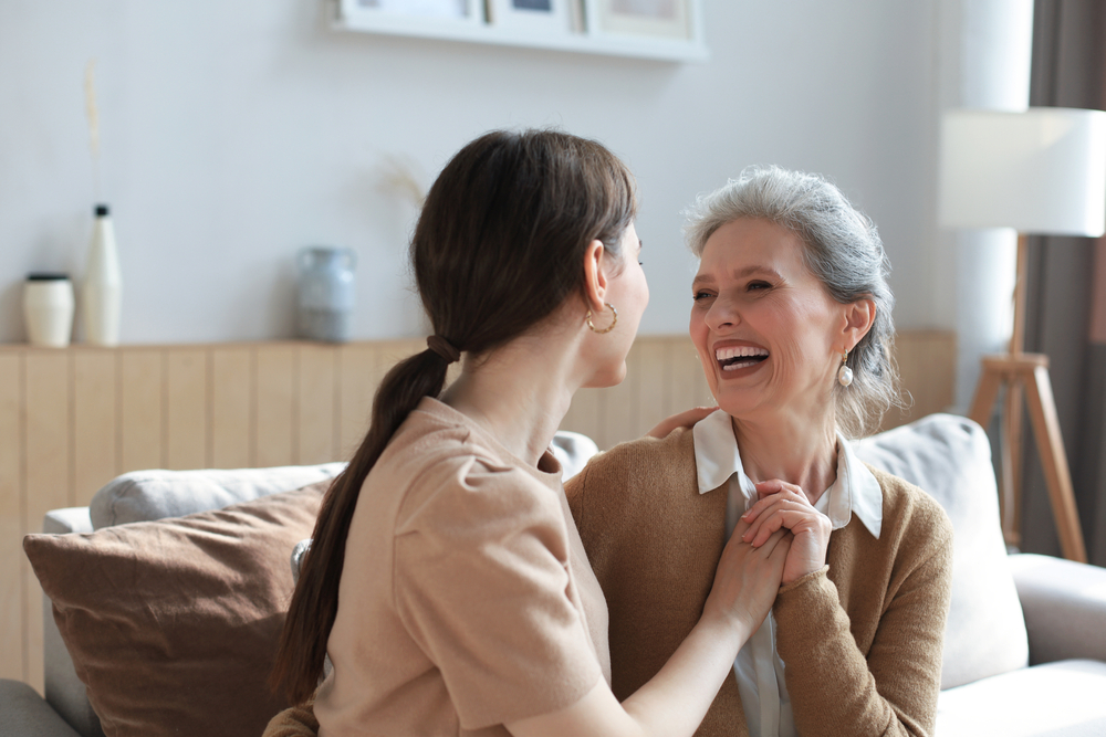 70代の母親が喜ぶ誕生日プレゼント 人気ランキングtop12 実用的でおしゃれなおすすめギフトを紹介 プレゼント ギフトのギフトモール