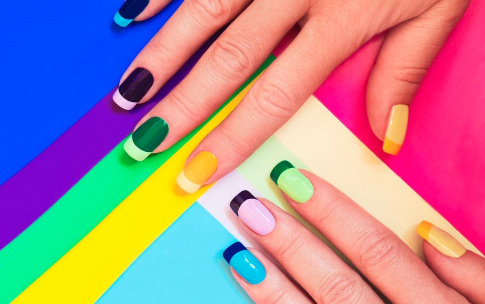 10. Kombinasi Warna Nail Art Sederhana untuk Pemula - wide 11