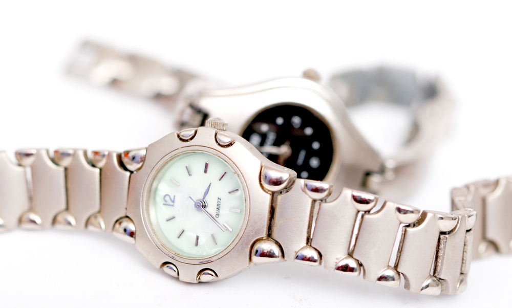 Harga jam tangan wanita yang lagi trend 2021