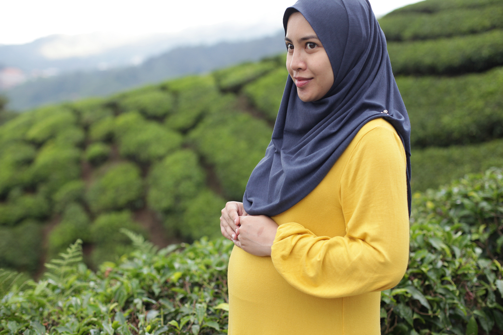 Tips Memilih Baju  Muslim Ibu  Hamil yang Nyaman Dikenakan 