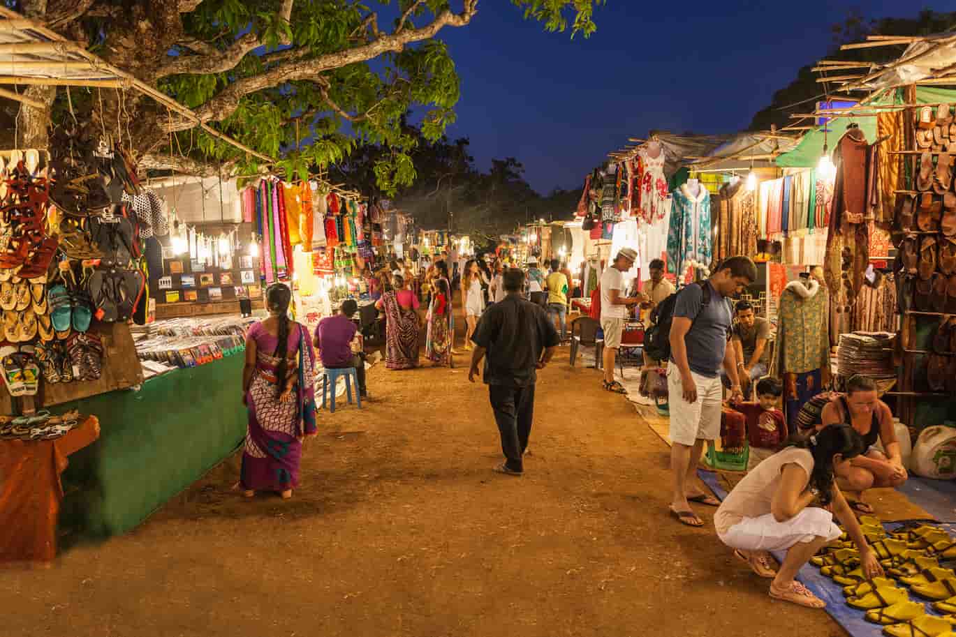 A Shopaholic&#39;s Guide for Things to Buy from Goa! Beautiful Souvenirs Ideas  Capture The Spirit of This Sunny Beach Destination!