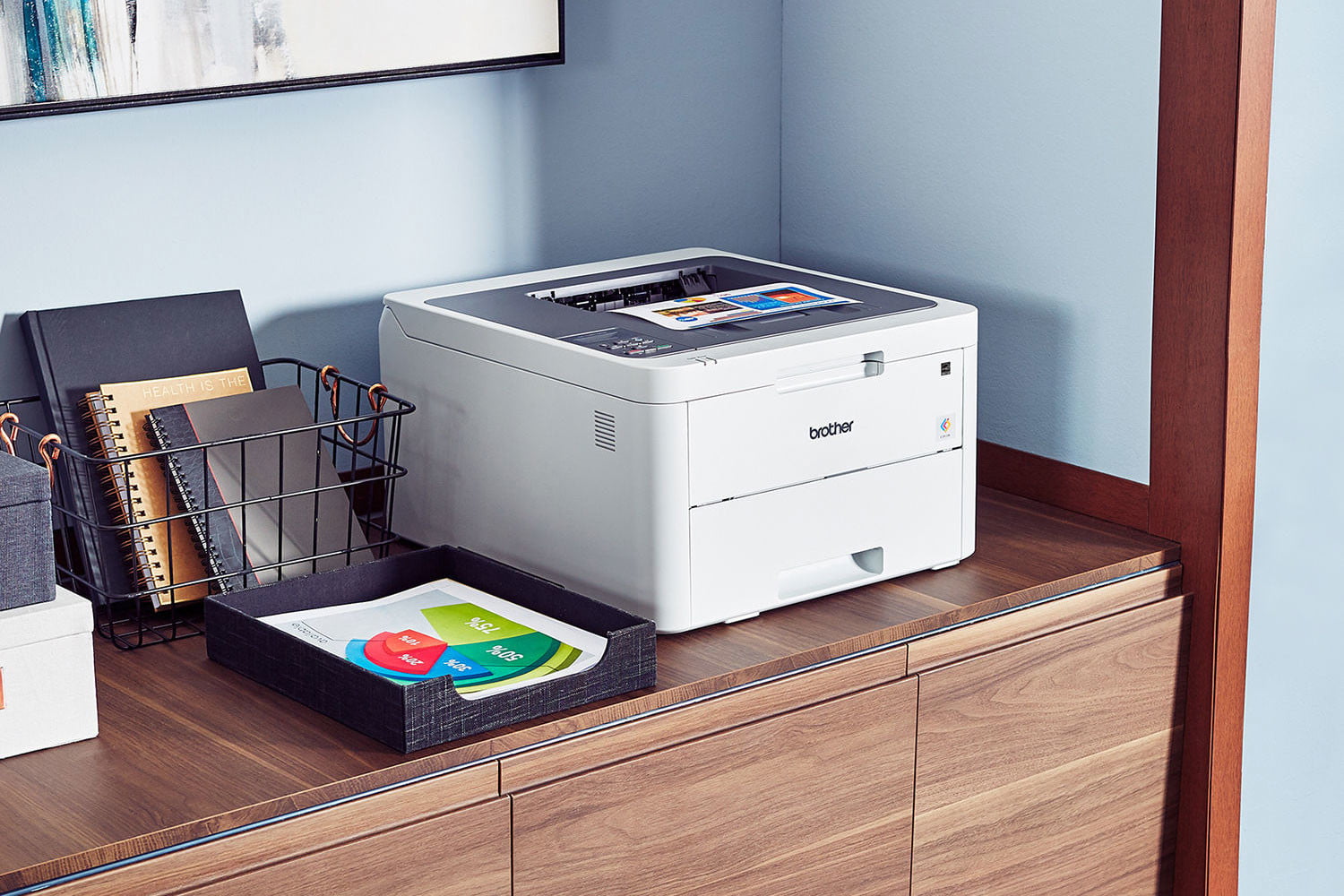 Принтер для дома 2024. Лазерный принтер в офисе. Принтер в интерьере. Принтер для дома. Цветной принтер для дома.