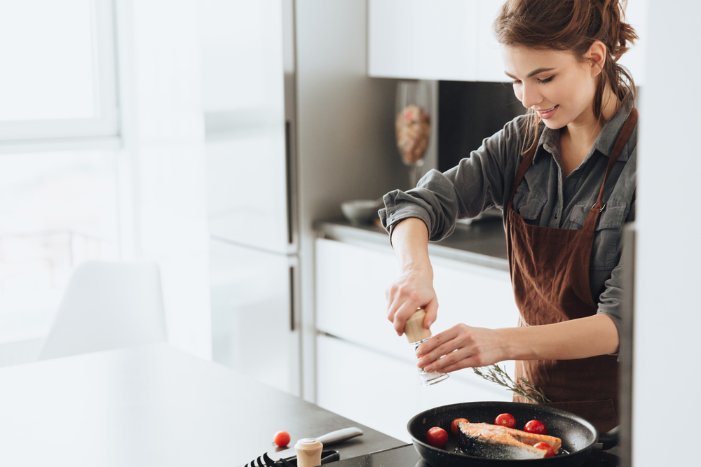 2023年】料理好きの人が喜ぶプレゼント 人気ランキング17選！調味料や