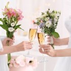 友人夫婦の結婚記念日に喜ばれるプレゼント10選 人気ランキングやメッセージ文例も紹介 ベストプレゼントガイド