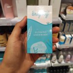 Bukan rahasia jika kulit selangkangan kerap jadi permasalahan bagi wanita, terutama jika kulit selangkangan menjadi hitam dan terlihat tidak menarik. Akan tetapi kamu tak perlu terlalu khawatir, karena semua ada solusinya. Termasuk permasalahan kulit selangkanganmu. Mau tahu jawabannya? Simak artikel yang satu ini. 