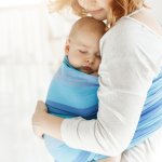 Gendongan bayi merupakan salah satu keperluan bayi yang wajib dimiliki. Kenali jenis gendongan bayi bersama kami. Selain itu, cek juga aneka produk murahnya untuk Anda.