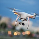 Drone adalah jenis kamera yang sangat populer saat ini, terutama di kalangan pencinta aerial photography. Sudut pandang udara yang diambil oleh drone memberikan hasil video yang berbeda. Kamu tertarik belajar menggunakan drone? Simak rekomendasi drone terbaik dan termurah 2019 dari BP-Guide berikut ini.