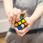 Dalam artikel ini, kita akan menjelajahi berbagai merek Rubik terbaik yang telah memperkenalkan beragam produk Rubik yang unik dan berkualitas tinggi. Kami akan merekomendasikan produk-produk Rubik yang paling terkenal dan diminati di pasaran, membantu Anda menemukan pilihan terbaik untuk mengasah keterampilan memecahkan teka-teki dan memuaskan hasrat bermain Rubik Anda.