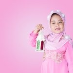 Ajak Si Kecil Tampil ala Muslimah dengan 10 Pilihan Pakaian Muslim untuk Anak Perempuan yang Stylish