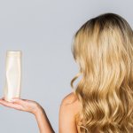 Siapa sih yang nggak ingin punya rambut panjang nan indah? Dalam artikel ini, BP-Guide akan memberikan rekomendasi sampo yang bisa memanjangkan rambut dengan lebih cepat. Siap-siap deh punya rambut panjang berkilau yang membuat semua orang jatuh hati padamu!