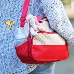 Mengajak si kecil keluar rumah dan jalan-jalan sesekali penting loh. Jangan lupa bawa aneka keperluan si kecil supaya perjalanan jadi nyaman. Gunakan tas rekomendasi dari kami ya!