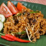 Menikmati kuliner kwetiau adalah pengalaman yang sangat menyenangkan. Berikut kami rekomendasikan tempat makan kwetiau yang enak di Jakarta Timur yang wajib dicoba. 