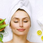 Radiance and glow is the hallmark of healthy skin. Stress and other factors including environment can cause your skin to lose its glow and look lifeless. But,  with the help of a few ingredients from your kitchen, you can get back your glow and lustre. Here are 10 face packs for all skin types. 