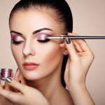 This article tells you all you need to know about how to make a perfect cut crease for your eye make up. We have listed down the most popular cut crease styles and have also mentioned tips on how to get it right. Read on!