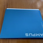 Tak hanya tenaga yang dibutuhkan, peralatan kantor juga dibutuhkan sebagai penunjang aktivitasmu. Dimulai dari perlengkapan kecil hingga yang besar, kamu perlu tahu apa saja peralatan yang harus kamu miliki untuk keperluan kantormu.