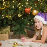 10歳の女の子がもらって嬉しいクリスマスプレゼント 人気ランキング32選！バッグや時計なども紹介！