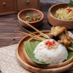 Kota Semarang tidak hanya menyajikan keindahan budaya dan sejarah, tetapi juga mempersembahkan ragam cita rasa yang memikat di setiap sudutnya. Inilah rekomendasi restoran masakan Sunda terbaik di Semarang yang akan memanjakan lidah Anda dengan kelezatan yang tak terlupakan.