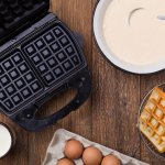 Untuk sarapan, kebanyakan dari kita tidak suka mengonsumsi makanan berat. Nah, kalau begitu, waffle bisa jadi pilihan tepat. Kue yang satu ini cocok untuk sarapan tanpa bikin kita kekenyangan. Intip deretan resep yang bisa kamu coba untuk membuat waffle. Selain itu, cek juga rekomendasi waffle maker yang bisa kamu miliki agar membuat waffle bisa lebih cepat.