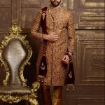 शेरवानी भारत के बहुत से हिस्सों में पारंपरिक पोशाक मानी जाती है। अपने लिए एकदम सही शेरवानी को चुनना कोई आसान काम नहीं है। इस लेख में हमने कुछ कारणों पर चर्चा ही है जो शेरवानी चुनने में आपकी लिए मददगार होंगे जैसे रंग और डिजाइन,इसकी फिटिंग का ध्यान रखें,यदि आप पर यह अच्छी फिटिंग नहीं दे रही है तो पोशाक की सुंदरता का कोई फायदा नहीं है।शेरवानी की विस्त्रित जानकारी और उन्हें कहा से किराये पे ले  के लिए ये लेख पूरा पढ़ें ।