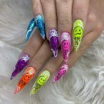 These days, merely painting your nails red isn’t really enough anymore; there are some brilliantly creative designs out there to transform your nail painting into real nail art with the tools recommended below. Take a peek at these simple nail art tutorials that are perfect for beginners and dip your toes (or hands) into them.