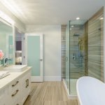 Sedang memerlukan rak untuk kamar mandi? Coba pertimbangkan rak kamar mandi yang minimalis dan bisa dengan mudah dipasang. Berikut ini, BP-Guide akan memberikan rekomendasi produk dan tips menjaga kebersihan kamar mandi. Jadi, simak dulu, yah.