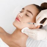 Suntik botox dapat menjadi salah satu pertimbangan ataupun solusi untuk kamu yang memiliki keresahan, terhadap penampilan wajah ataupun wrinkle dan kerutan. Treatment yang memang tengah populer beberapa tahun belakangan ini memunculkan banyaknya klinik estetika ataupun kecantikan, terlebih di Jakarta. Tak perlu bingung lagi untuk mencari klinik yang berkualitas dengan harga terjangkau karena BP-Guide sudah menyiapkan 10 rekomendasi klinik botox di Jakarta yang dapat membantu permasalahan ini.