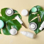 Kulit berjerawat tidak boleh dibiarkan. Kamu harus memilih produk perawatan wajah berjerawat yang tepat agar jerawat segera hilang dan pergi dari kulitmu. Mulai dari facial wash hingga krim wajah, yuk simak rekomendasi produk terbaik untuk merawat wajah berjerawat dari BP-Guide berikut ini!