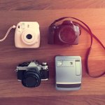 Ingin seru-seruan dengan kamera Instax? Maka simak ulasan dari BP-Guide berikut. Di sini, BP-Guide akan mengulas tentang aneka pilihan kamera instax yang bisa kamu gunakan. Tentunya, harganya terjangkau, dan cocok untuk berfoto having fun bersama kawan.