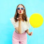 Tampil Lebih Menarik dengan 10 Rekomendasi Primer untuk Remaja Buat Kamu yang Baru Mulai Make Up! (2022)