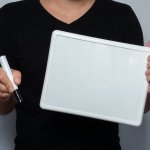 Spidol putih bisa menjadi senjata bagi Anda yang suka menggambar. Sebab, warna putih tentunya sangat dibutuhkan untuk menciptakan gambar yang sempurna, memudakan warna yang tua, dan sebagainya. Berikut ini, BP-Guide akan mengulas dan memberikan rekomendasi spidol warna putih terbaik yang bisa Anda pertimbangkan.