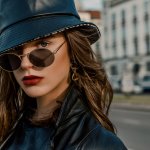 Do you happen to have an oval face? Or have you been looking for the perfect sunglasses for your beloved who has a rounded or oval-shaped face? Here, you've found just the right place! In this post, we bring you 8 cool sunglasses for oval faces, with some tips you must consider before buying sunglasses next time.