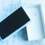 Smartphone memang tak bisa dijauhkan dari kehidupan kita yang serba digital di zaman sekarang. Kita bisa bermain game, menonton video, bekerja, mengakses media sosial, dan lain sebagainya lewat smartphone. Maka dari itu, agar lebih maksimal dalam memakai smartphone, kita membutuhkan smartphone yang pas dan bisa mendukung kebutuhan keseharian kita. Yuk intip deretan smartphone flagship yang keren abis rekomendasi dari kami!