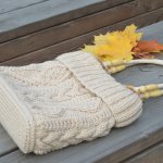 Tas rajut yang unik dan menarik tentunya bisa menjadi andalan Anda untuk tampil cantik setiap saat. Berikut ini, BP-Guide akan memberikan ulasan terkait tas satu ini, beserta rekomendasi produk terbaiknya. Jadi, simak terus yah.