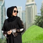 Tampil syar'i sesuai syariat menjadi hal yang penting bagi seorang wanita muslimah. Salah satu brand ternama yang menyediakan berbagai pakaian muslimah adalah Rabbani. Dalam tulisan kali ini, BP-Guide akan mengulas beberapa baju gamis andalan dari Rabbani.