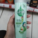 Rambut lepek sangat menganggu penampilan. Kesannya kamu jadi kusam, tidak merawat diri, dan tampak kurang bersemangat. Atasi segera rambut lepek supaya kamu bisa tampil lebih percaya diri. Kamu bisa cek tips mengatasi rambut lepek dari kami. Selain itu, cek juga rekomendasi sampo untuk atasi rambut lepek dari BP-Guide!