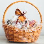 Starting with gift baskets for an expectant mother to a birthday gift basket, this article has gift ideas for all kinds of gift baskets. We have also added tips regarding wrapping your gift basket. Go ahead and find out more.