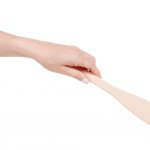 Dalam memilih peralatan masak wajib diperhatikan bahan peralatannya. Salah satu bahan yang paling direkomendasikan adalah bahan kayu karena punya banyak kelebihan. Jika kamu sedang mencari spatula, ada baiknya pilih bahan kayu. Simak kelebihannya dan tips memilihnya dari BP-Guide!