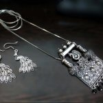 While selecting a gift, we try to envisage the happiness in the minds of the recipient. In India, precious metals such as gold and silver have been the choices for gifts on significant occasions such as weddings. Silver, especially, has been an ideal choice for previous gifts given to the loved ones, for its extraordinary qualities and versatility. In this post, we bring you the 12 pure silver gift items with price that you can present to your beloved on his/her big occasion.