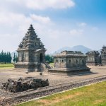 Sudah pernah merasakan sensasi berlibur di daerah Wonosobo atau Dieng yang terkenal dengan keindahan dan hawa sejuknya? Kalau belum, kamu bisa coba kunjungi beberapa destinasi wisata populer di Wonosobo yang dirangkum BP-Guide berikut ini! Liburanmu pasti akan berkesan dan menyenangkan.