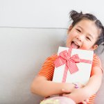 1/6 sắp đến, bạn đã chuẩn bị món quà gì cho bé nhà mình chưa nhỉ? Một món quà trong dịp này sẽ khiến bé hạnh phúc hơn bao giờ hết. Hãy cùng tham khảo 10 món quà cho bé 1/6 ý nghĩa và hữu ích khiến bé thích mê (năm 2022) qua bài viết dưới đây nhé! 