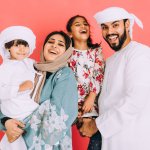 Hari Raya Idul Fitri tahun 2023 sebentar lagi. Saatnya memberikan tampilan terbaik di Lebaran tahun ini dengan menggunakan model baju lebaran keluarga terbaik. 