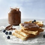 Selai cokelat memang jadi selai favorit banyak orang untuk olesan roti. Eits, selai cokelat cocok juga untuk olesan biskuit dan lain sebagainya lho. Kamu wajib tahu merek selai cokelat terenak nih. Intip rekomendasinya dari kami, ya!