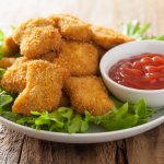 Nugget ayam bisa jadi senjata supaya anak mau makan. Nah, kandungan nutrisi apa saja yang ada dalam nugget ayam? Intip juga cara memilih nugget ayam yang enak ya!