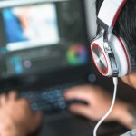 Editing video tentunya memerlukan laptop yang mumpuni. Bisa dikatakan, tidak semua laptop mampu melakukan editing video dengan baik. Nah, apabila Anda sedang mencari laptop untuk editing video, simak dulu ulasan dan rekomendasi dari BP-Guide berikut ini, ya.