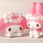 My Melody adalah tokoh kartun Jepang yang sudah sangat populer dan digambarkan sebagai sahabat Hello Kitty oleh Sanrio, yakni sebuah perusahaan Jepang yang fokus berproduksi pada segmen kawaii di negara tersebut.

My Melody adalah tokoh kelinci imut yang sering menggunakan penutup kepala berwarna pink atau merah. Karena karakter ini lucu dan imut, tak heran setiap perniknya pun selalu dicari. Bahkan boneka My Melody bisa juga menjadi kado istimewa bagi sahabat yang tengah berulang tahun.