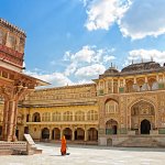 Baffled about what to buy as souvenirs from your trip to Jaipur? Read this article to find out what are the best souvenirs you can buy from Jaipur and also know where to find those items. 