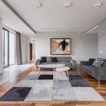 Ada banyak cara mempercantik ruangan. Salah satunya dengan memasang karpet tile yang keren dan modern ini. Melalui artikel ini, BP-Guide akan memberikan rekomendasi karpet tile terbaik yang bisa digunakan di rumah atau gedung perkantoran.